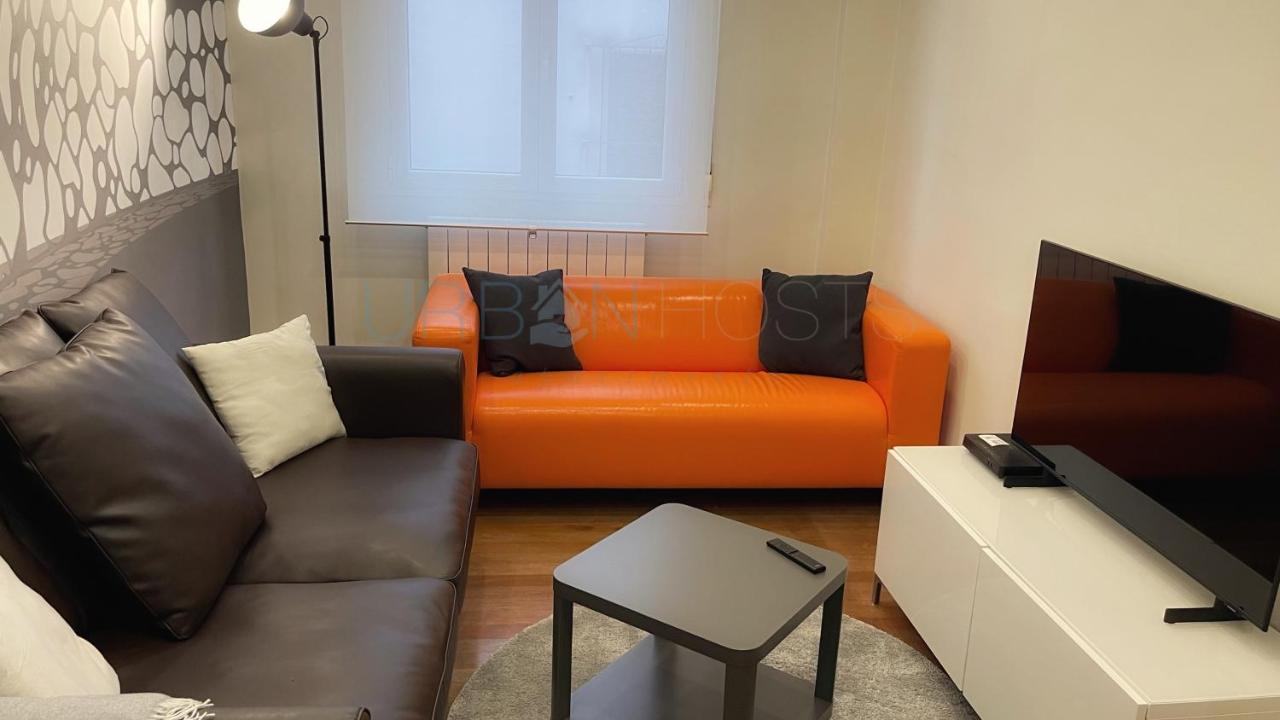 Vivienda Turistica Urbana En Santuchu, Comoda, Funcional Y Con Parking 빌바오 외부 사진